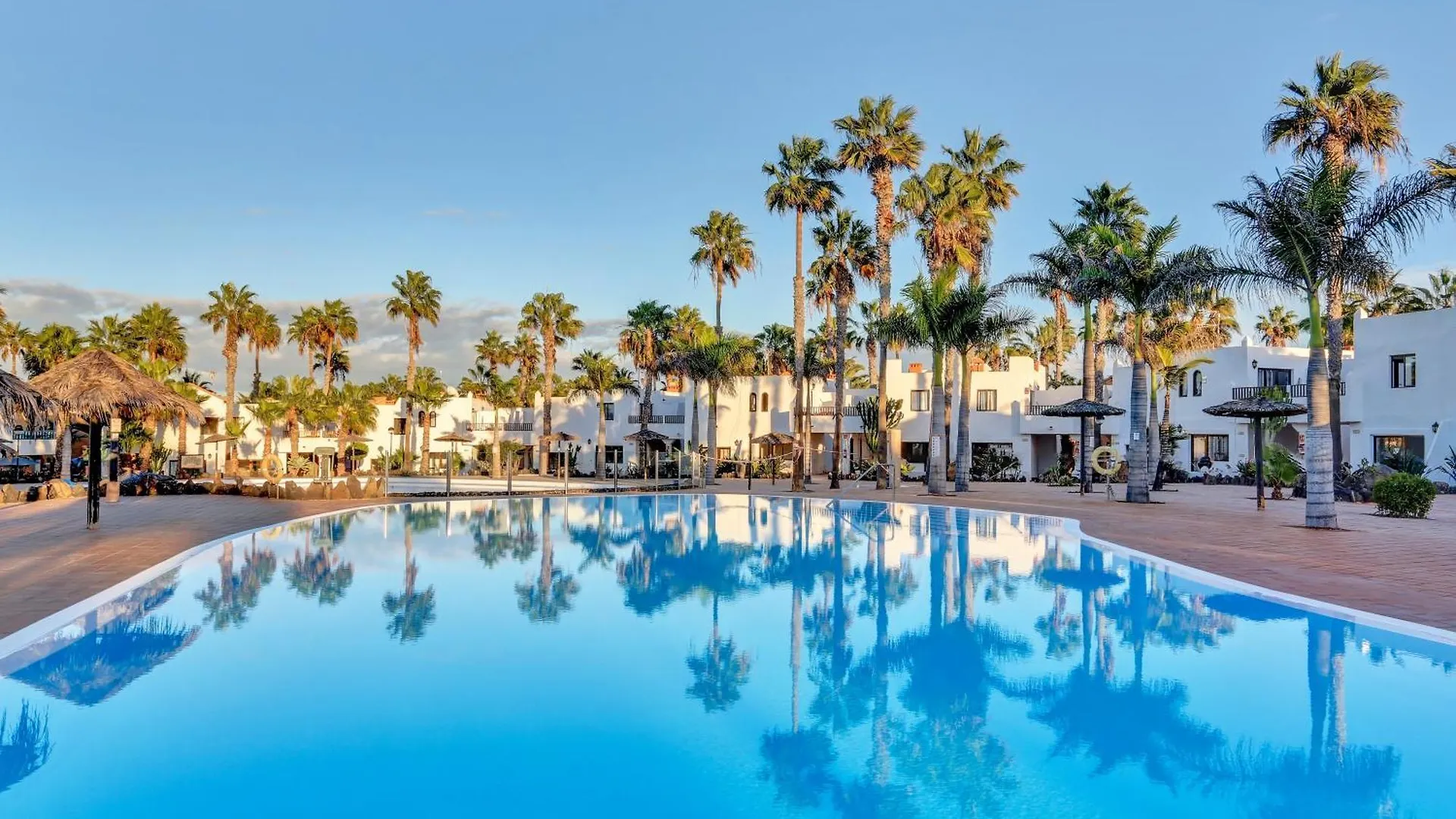Appartement Oasis Duna Casa Jazz Pool Corralejo Spanje